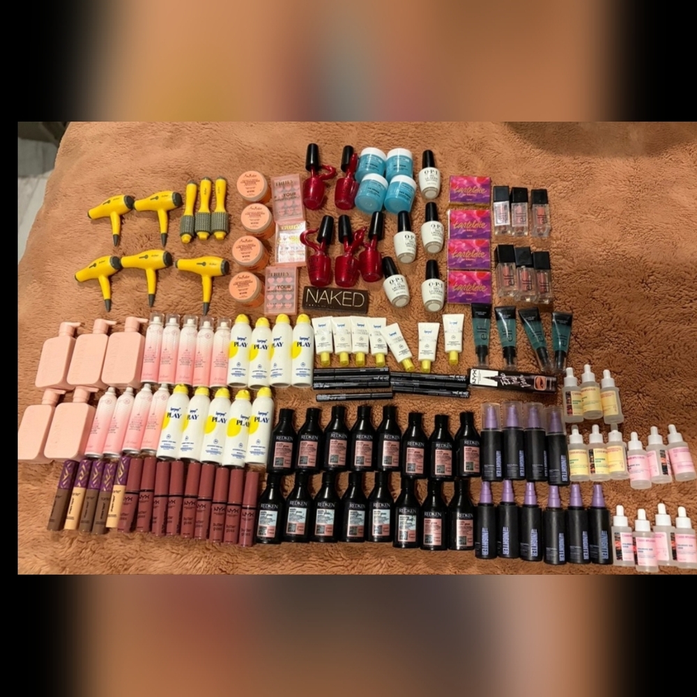 135 Mini Ulta Brand Christmas Advent